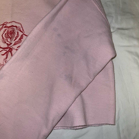 cute cropped sweater! - Picture 3 of 3